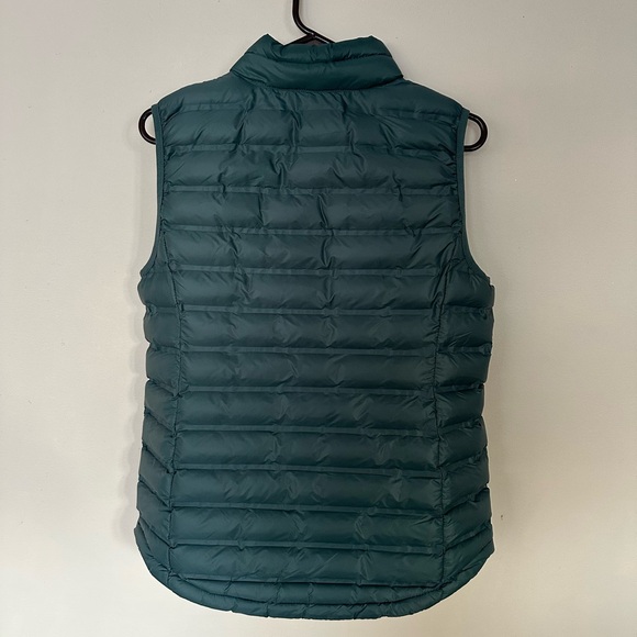Vest - Picture 2 of 3